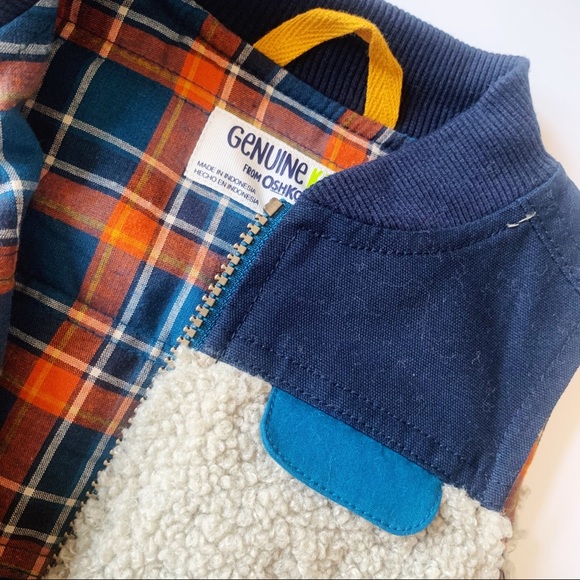 NWT Boys Sherpa Vest - Picture 2 of 3